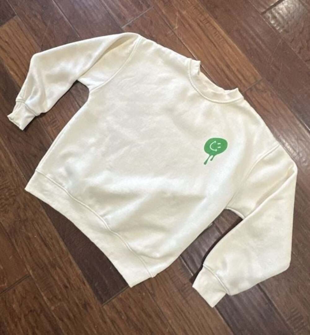 Nectar Clothing Cream Green Dripping Smiley Face Sweatshirt Small